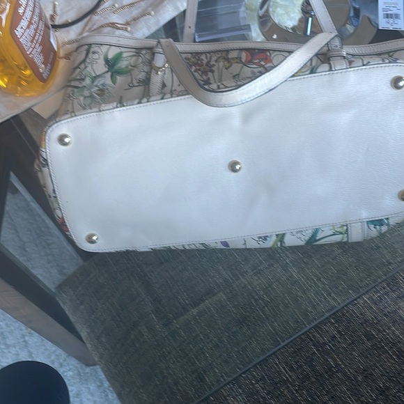 Gucci Floral Tote Bag - Picture 2 of 5